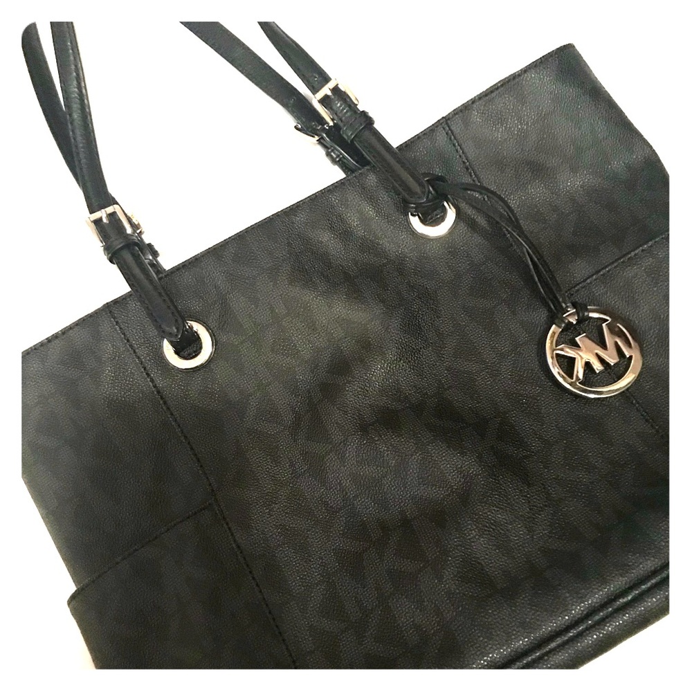 Michael Kors Tote